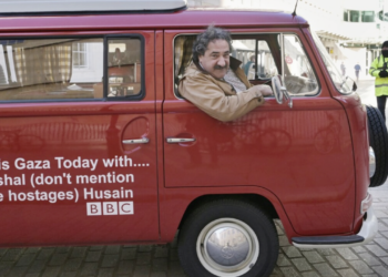 Lawyer threatened with arrest under Public Order Act for driving van with anti-BBC slogans
