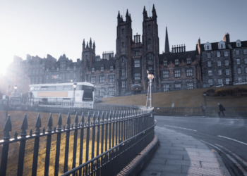 Edinburgh University staff and students launch attempt to cancel new gender-critical Rector