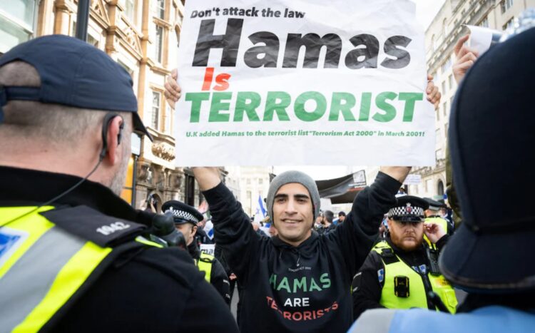 Judge blocks police ban on ‘Hamas is Terrorist’ banner protester